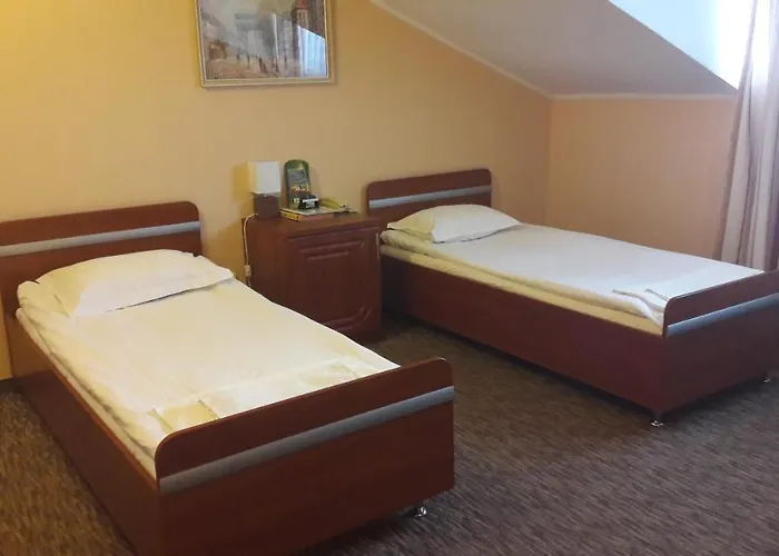 Otel Izumrud 3*